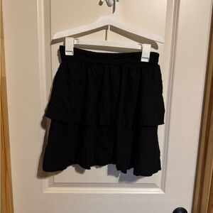 Old Navy Girls XL 14/16 Black Tiered Skirt